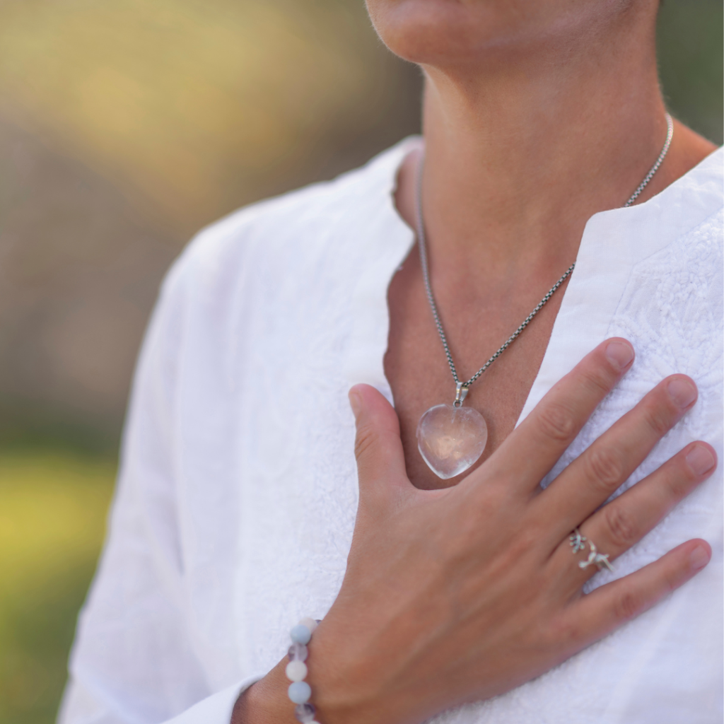 Main sur le coeur _ Coach sylvatique